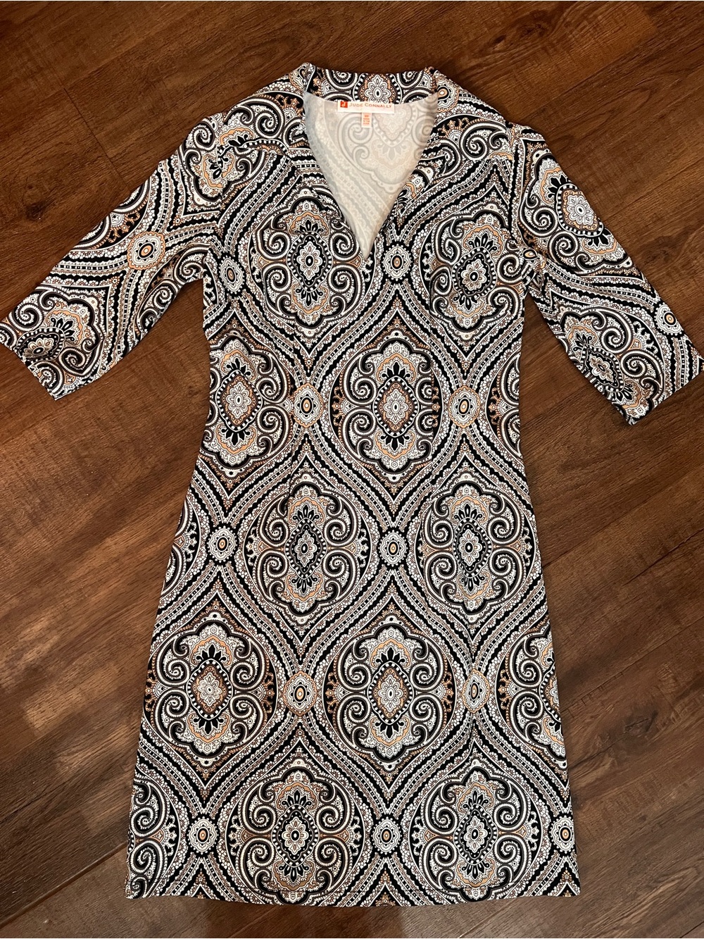 Jude Connally XS Black Tan Paisley Medallion Print 3/4 Sleeve Dress